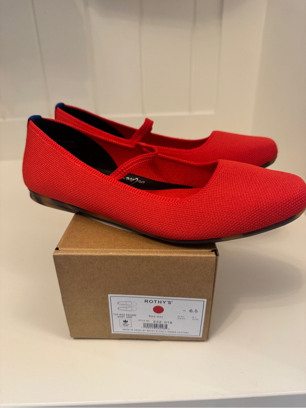 Rothy’s Max Square Toe Red Hot size 6.5